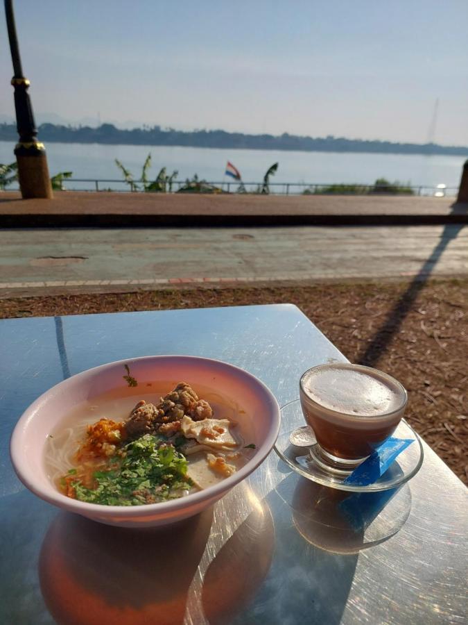 Happy Space วิลล่าทั้งหลัง 2นอน 2น้ำ ฟรี Wifi จอดรถ Nakhon Phanom Exterior foto